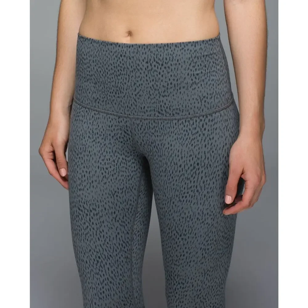 lululemon athletica 𝗡𝗼 𝘀𝗶𝘇𝗲